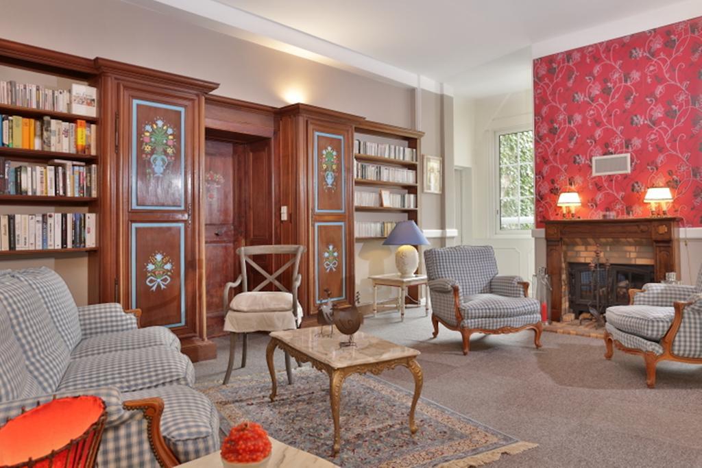 La Roseraie Hotel Restaurant Montignac-Lascaux Zewnętrze zdjęcie